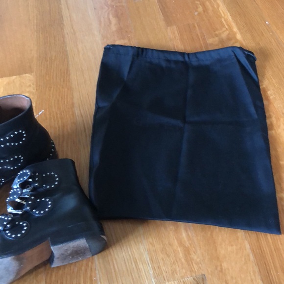 GIVENCHY booties - Picture 6 of 8